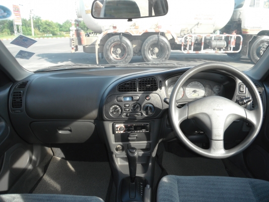 ขาย ท้ายเบนท์ รุ่น 1.8 ท็อป เกียร์ออร์โต้ รถสวย ดูดี มีเสน่ห์ สภาพพร้อมใช้