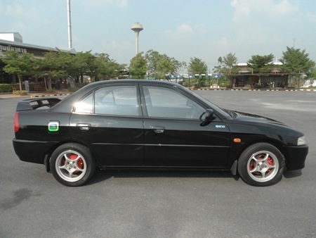 ขาย ท้ายเบนท์ รุ่น 1.8 ท็อป เกียร์ออร์โต้ รถสวย ดูดี มีเสน่ห์ สภาพพร้อมใช้