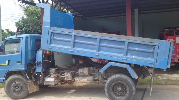 6ล้อดั้ม ( เสี่ยสั่งลุยแท้ ) ISUZU NPR59LU5FM ปี 38 ราคาเบาๆ