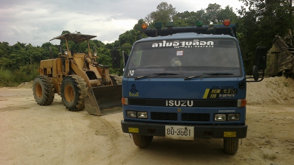 6ล้อดั้ม ( เสี่ยสั่งลุยแท้ ) ISUZU NPR59LU5FM ปี 38 ราคาเบาๆ