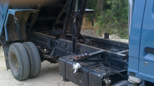 6ล้อดั้ม ( เสี่ยสั่งลุยแท้ ) ISUZU NPR59LU5FM ปี 38 ราคาเบาๆ