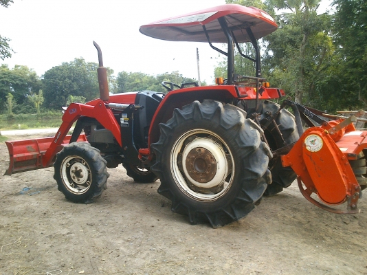 ขาย ยันม่า 45  คันนี้ทํางานเร็วดันปรับนาดีไวใจได้เลยครับ