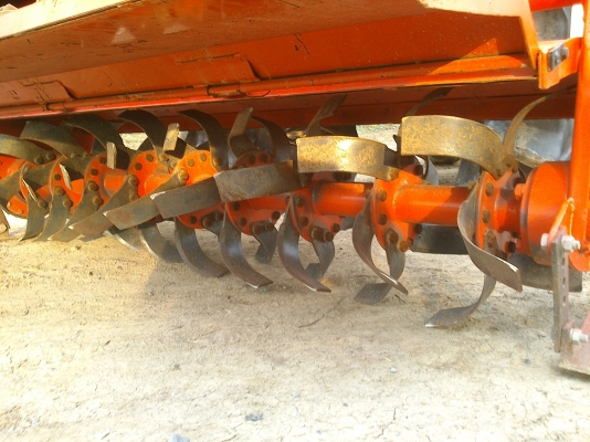 ขาย ยันม่า 45  คันนี้ทํางานเร็วดันปรับนาดีไวใจได้เลยครับ