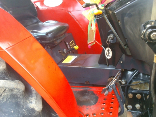 ขาย ยันม่า 45  คันนี้ทํางานเร็วดันปรับนาดีไวใจได้เลยครับ