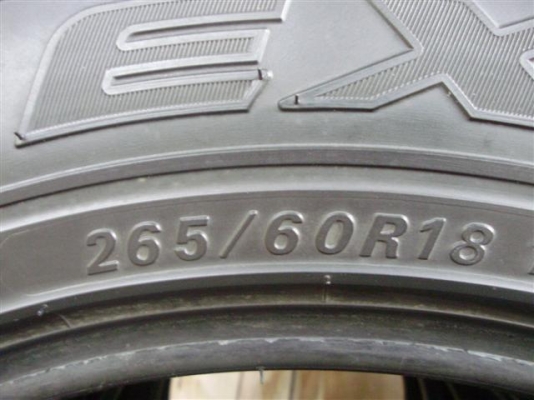 ขายยาง Falken ZIXES/IZ01 265 60 18 Made in japan 1ชุด 2,000 บาท