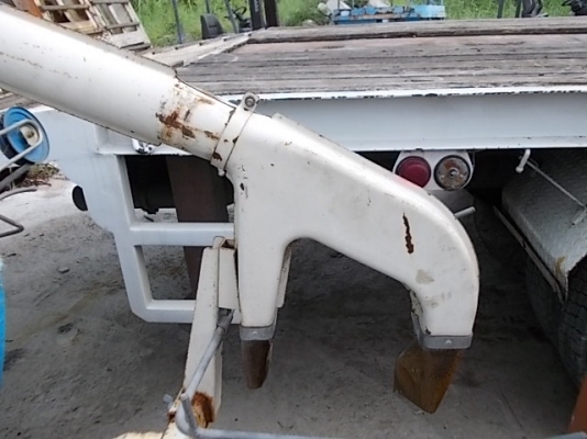 รหัส:12000855เครื่องนวดข้าวใช้เครื่องISEKI FG200Gขนาด5PS.สภาพสวยwww.nihonmono.com