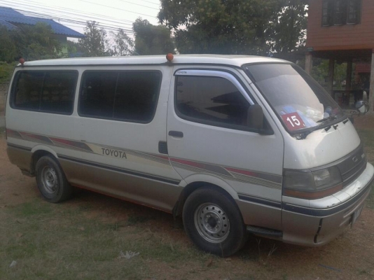 ขาย รถตู้ toyota ปี 93 เครื่อง 2500 .