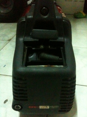 เครื่องปั่นไฟ 110 V.กระเป๋าหิ้วมือสอง ญี่ปุ่นพร้อมใช่้ 550 W. มีวีดีโอสาธิตการทำงาน