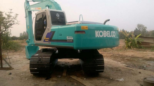 Kobelco SK200 Mark VI YN07