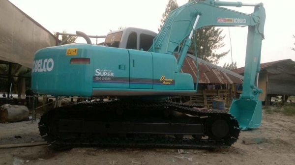 Kobelco SK200 Mark VI YN07