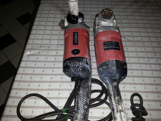 ขายหินเจีย(ลูกหมู)ขนาดใส่ใบ9นิ้วยี่ห้อMAKTECรุ่นMT901ครับ2000Wสภาพสวยๆ