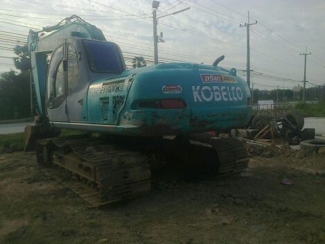 ขายรถแบคโฮ KOBELCO-200-5 ไฟฟ้ามี แอร์มี สวยสวย เล่มทะเบียน จัดแนนร์ได้ สนใจรีบจองเลยพี่