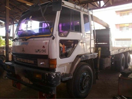 รถมิตซู 10 ล้อ FN517  ติดเครน 3 ตัน  195 แรงม้า ปี 39  สนใจติดต่อ  081 - 6079515