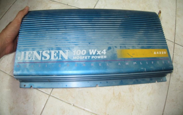 มีคลิปให้ดู!! Power Amp MOSFET ของ JENSEN ของนอกยี่ห้อดังครับ 100Wx4(RMS วัตต์เต็ม) ไม่ผิดหวังแน่่นอนครับ