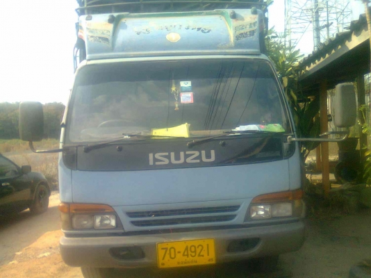 ขายรถ6ล้อ isuzu 120 แรงม้ายาว5เมตร