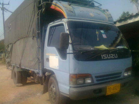 ขายรถ6ล้อ isuzu 120 แรงม้ายาว5เมตร