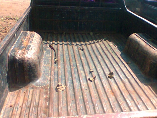 NISSAN ปี37 สีน้ำเงิน 60000 สนป่ะ NISSAN ปี37 สีน้ำเงิน 60000 สนป่ะ