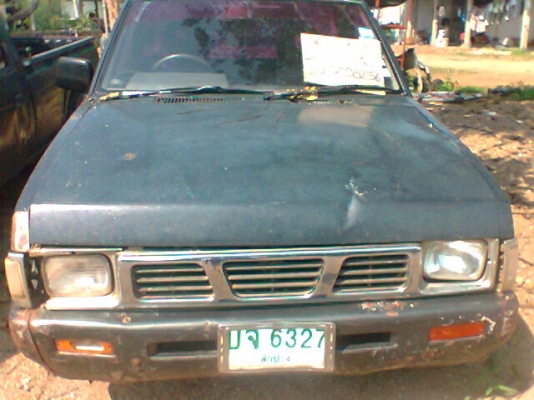 NISSAN ปี37 สีน้ำเงิน 60000 สนป่ะ