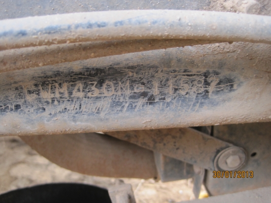 ขายรถบรรทุกNISSUN CONVOY10ล้อ2เพลาโม่ปูน สภาพดี รถห้างแท้ พร้อมใช้งานครับ