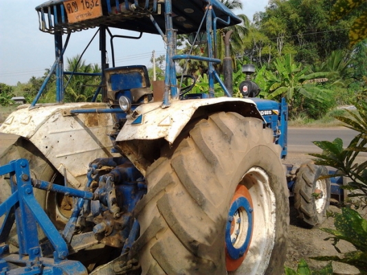 **หลุดจอง ขออนุญาตขายใหม่ ครับ ขาย รถไถ FORD 77 T3 1เพลา เครื่องดี ระบบดี ยางดี พร้อม อุปกรณ์ 2 ชิ้น ผาน3 และใบดัน เอกสารเล่มทะเีบียน พร้อมใช้ พร้อมลุยงาน  ราคาต่อรองได้ครับ