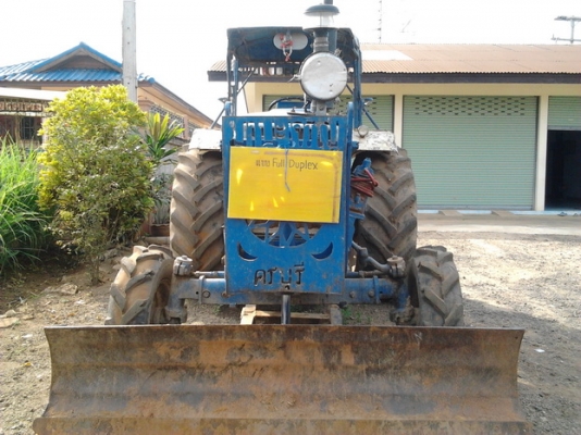 **หลุดจอง ขออนุญาตขายใหม่ ครับ ขาย รถไถ FORD 77 T3 1เพลา เครื่องดี ระบบดี ยางดี พร้อม อุปกรณ์ 2 ชิ้น ผาน3 และใบดัน เอกสารเล่มทะเีบียน พร้อมใช้ พร้อมลุยงาน  ราคาต่อรองได้ครับ