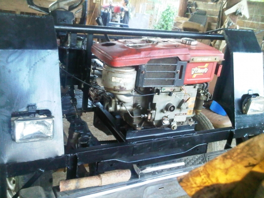 อี่แต๋นสวยๆจากครัชซีรถยนต์