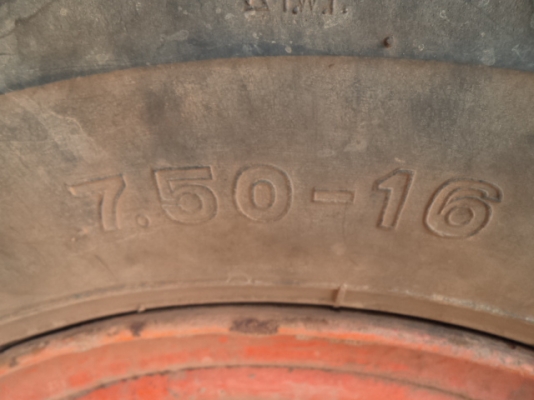 ขายรถอีซูซุ6ล้อ เครื่อง110แรง พวงมาลัยเพาเวอร์ สภาพร้อมใช้