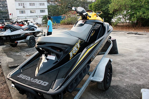 Seadoo-RXT215ปี2007-SUPERCHARGED-4STROKEใช้ไป30ชั่วโมง Seadoo-RXT215ปี2007-SUPERCHARGED-4STROKEใช้ไป30ชั่วโมง
