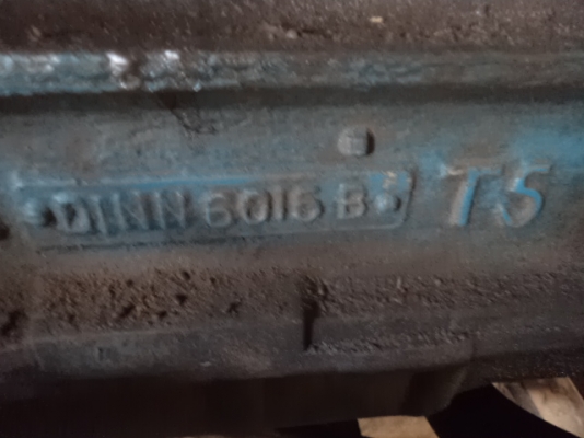 ขายรถไถฟอร์ด77 T3 อุปกร์4ชิ้น สภาพพร้อมใช้