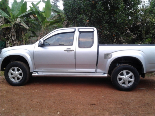 ***ขายแล้วครับขอบคุณ Truck2hand ขายดาวน์ กระบะแค็ป ISUZU2.5 HI-LANDER DDI I-TEQ ปี50/07 เครื่อง2.5DDI I-TEQ แห้ง ไม่ไอ ไม่หลวม หน้า-หลังเดิมๆ ไม่เคยชน สีเดิม มีรอยบ้างช่วงล่างแน่นคัสซีกริ๊บ ยางสวย ภายในสวย ไมล์ 124,xxx อ็อปชั่นครบ เปลี่ยนสัญญาผ่อนต่อ  ต่อ