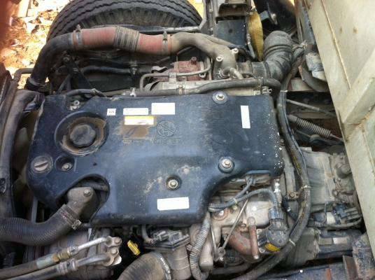 ขายisuzu nmr 130 ดั้ม