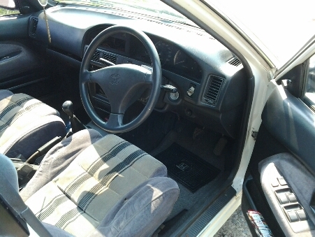 ขายรถยนต์ ปี90 โตโยต้า โคโรล่า รุ่นโดเรม่อน เครื่อง1600cc.ติดแก๊ส เกียร์ธรรมดา พวงมาลัยธรรมดา แอร์ ล้อแม็ก ภายในดี รถขับดี ขายถูกๆตามสภาพ (ไม่ใช่แท็กซี่)