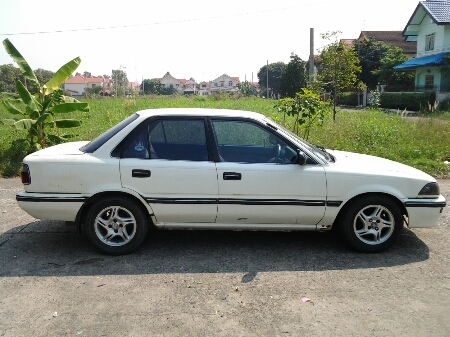 ขายรถยนต์ ปี90 โตโยต้า โคโรล่า รุ่นโดเรม่อน เครื่อง1600cc.ติดแก๊ส เกียร์ธรรมดา พวงมาลัยธรรมดา แอร์ ล้อแม็ก ภายในดี รถขับดี ขายถูกๆตามสภาพ (ไม่ใช่แท็กซี่)