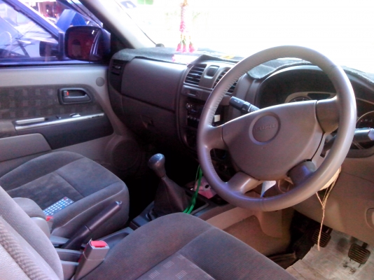 ขาย isuzu D-max cab SLX 2500 Di-turbo ปี46 รถบ้าน100เปอร์เซ็น