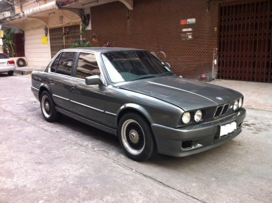 ขายE30วางSR20 เกียร์ธรรมดา คลัชทองแดงnismo แม๊กBBSแท้ โช้คKONI สีสวย เครื่องเสียงdvd ของเพียบ!