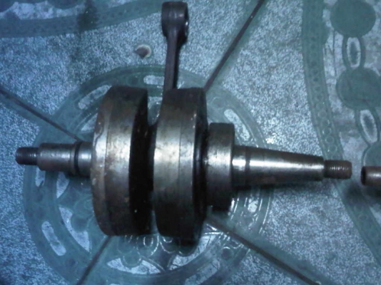 ข้อเหวี่ยงเคอาเเละฮอนด้าไฟเตอร์