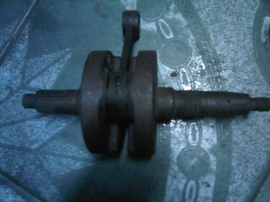 ข้อเหวี่ยงเคอาเเละฮอนด้าไฟเตอร์