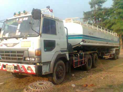 ขายรถลากพ่วงบรรทุกน้ำมันHINO  FP 265 แรงจุได้ 34,000 ลิตรราคาถูก