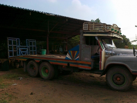 10 ล้อหน้ายาวบรรทุกรถเกี่ยวข้าว