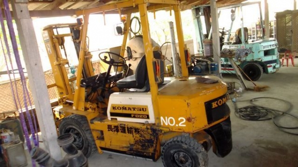 ขายโฟล์คลิฟท์ โคมัตสุ FC20-10 ดีเซล 2 ตัน เก่าญี่ปุ่น