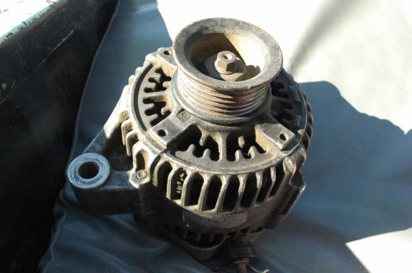 ขายไดซาร์ต 2J ฝาดำ 1200.-พร้อมส่ง