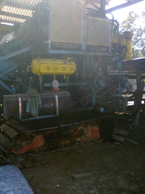 ขายรถเกี่ยวข้าวไทยอุ้มเส็งยนต์ ข้าว-ถั่ว