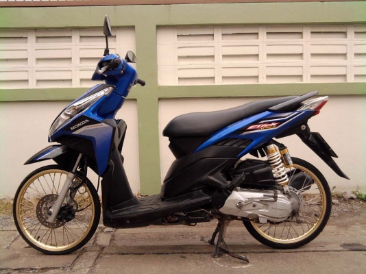 ขออนุญาติขาย Honda CLICK-i มือเดียว หัวฉีด สีน้ำเงิน ล้อทอง