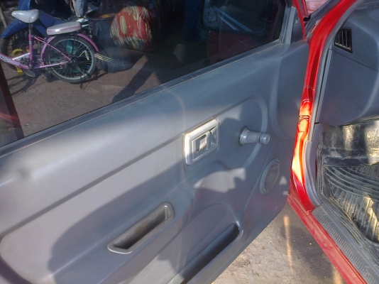 ขายดาวน์ NISSAN ปี97 ราคา 35000 ขายดาวน์ NISSAN ปี97 ราคา 35000