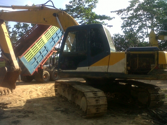 ขายรถขุดSK200มาร์ค3 รถใช้งานได้ดีถูกๆ