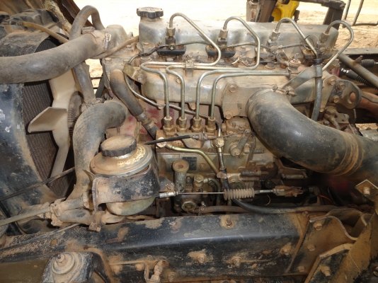 ขาย 6 ล้อ Hino  Km777  สภาพดีพร้อมใช้งาน  หน้าF หลังF แอร์  พาวเวอร์