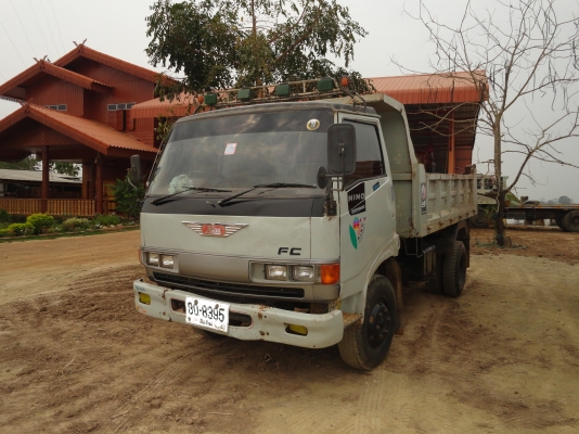 ขาย 6 ล้อ Hino  Km777  สภาพดีพร้อมใช้งาน  หน้าF หลังF แอร์  พาวเวอร์