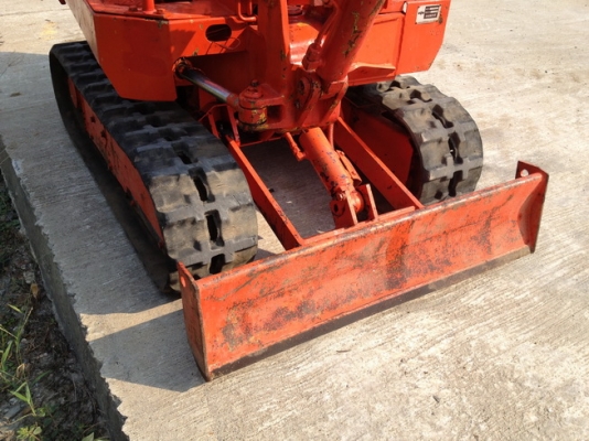 ขายรถแบคโฮลขนาดเล็ก KOMATSU PC07-1 นำเข้าเอง มือสองจากญี่ปุ่น