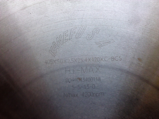 ใบเลื่อยวงเดือนใหม่ๆใบโต 40.3 ซม. ยี่ห้อ KANEF โดย USA.