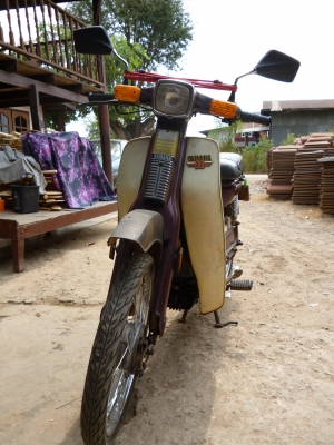 YAMAHA Y80 _ทะเบียนพร้อมชุดโอน เครื่องดี สีสวย ไฟติด แตรดัง ทำมาหมด สีเดิม เครื่องเดิม สภาพดีมากๆ ราชบุรี... YAMAHA Y80 _ทะเบียนพร้อมชุดโอน เครื่องดี สีสวย ไฟติด แตรดัง ทำมาหมด สีเดิม เครื่องเดิม สภาพดีมากๆ ราชบุรี...